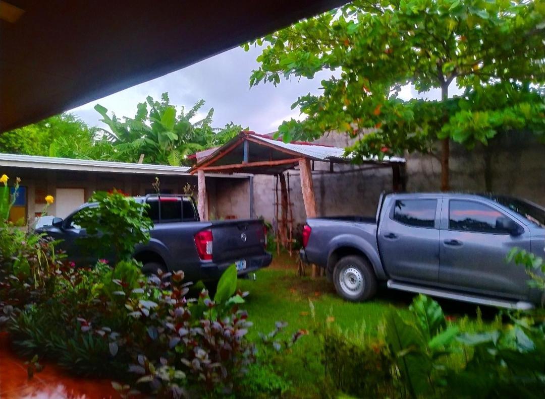 Rustic House Hostel Moyogalpa Exterior foto